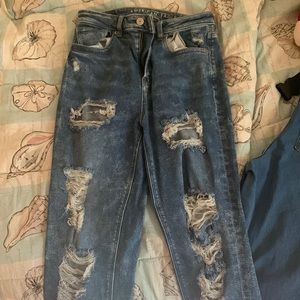 American Eagle ripped jeans